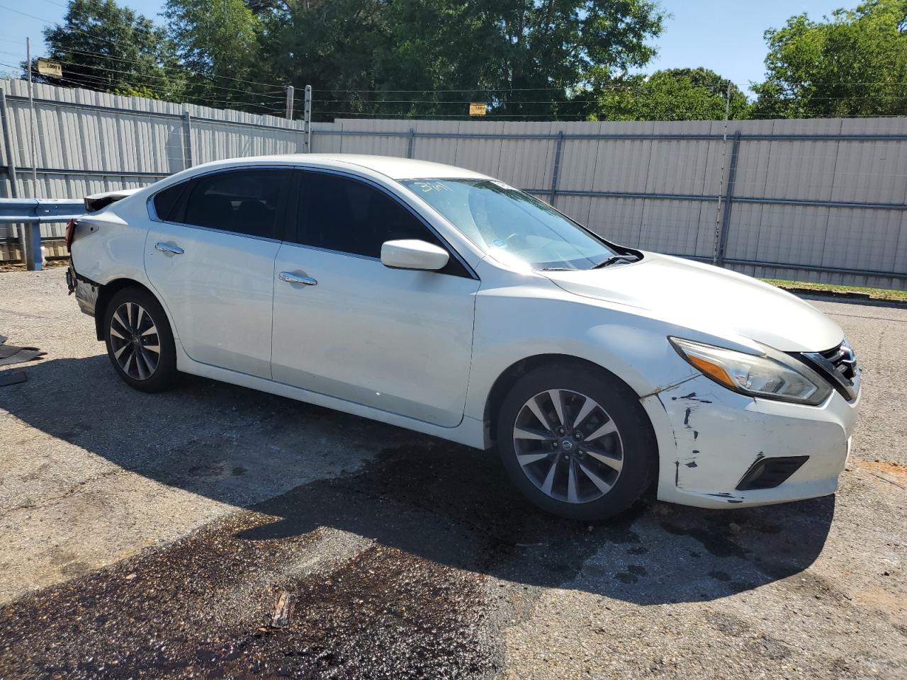 1N4AL3APXHC157639 NISSAN ALTIMA 2017