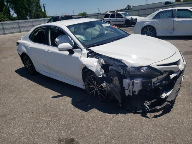 VIN 4T1G11AK1NU640831 2022 Toyota Camry, SE no.4