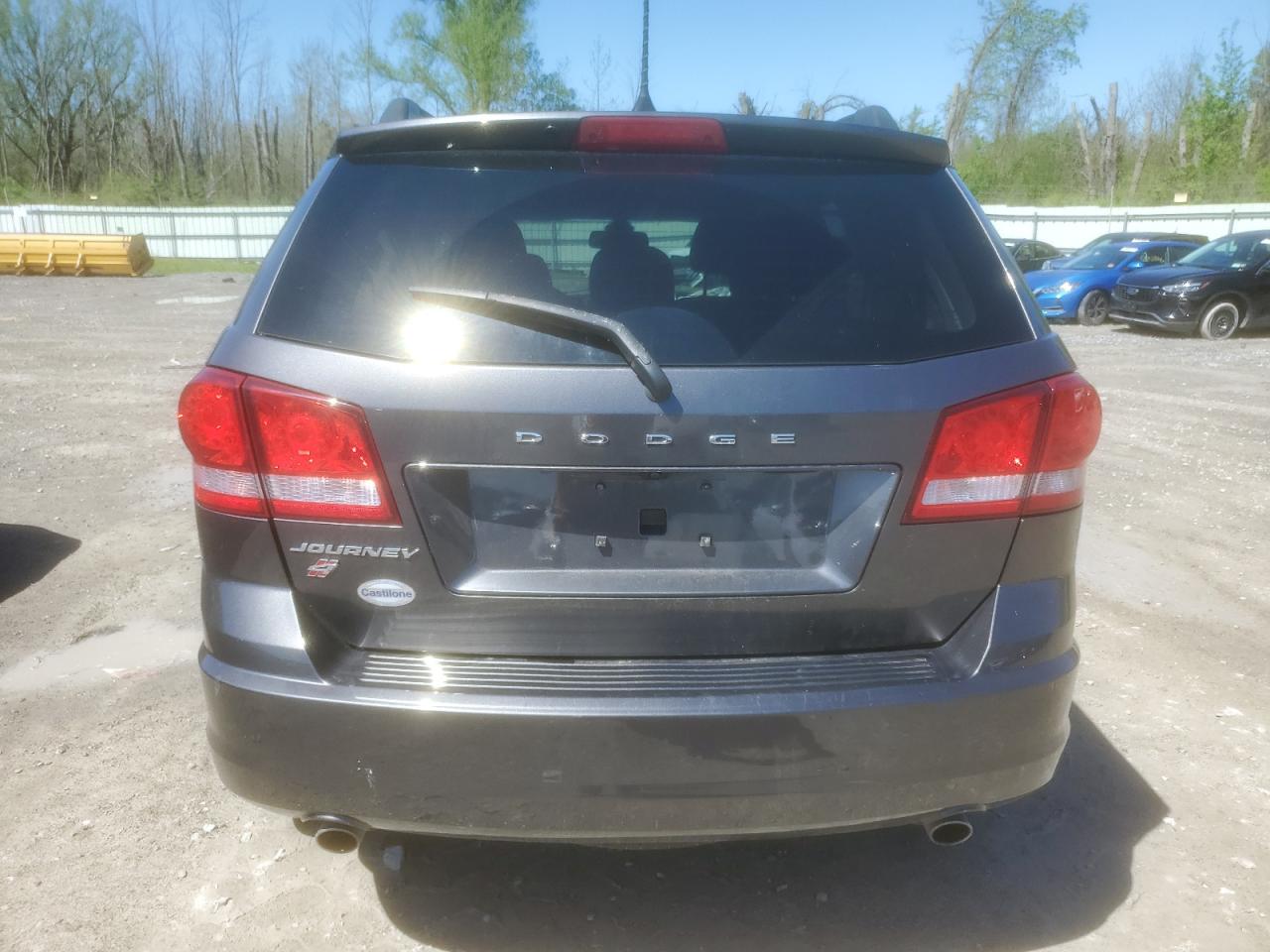 3C4PDDAG5JT526411 2018 Dodge Journey Se