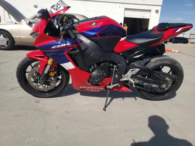 2022 HONDA CBR1000 RR JH2SC7719NK500068