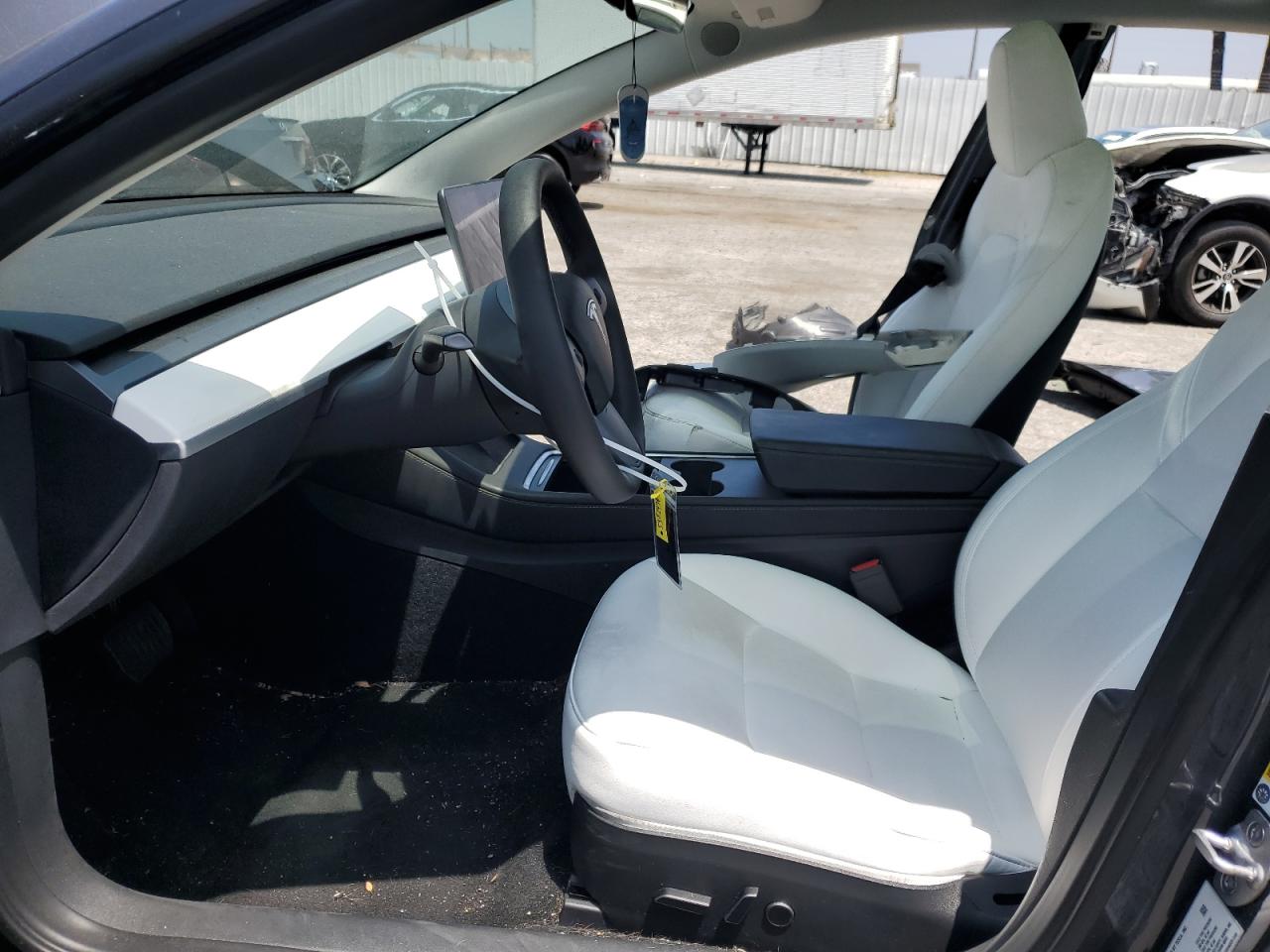 5YJ3E1EA3PF643489 2023 Tesla Model 3