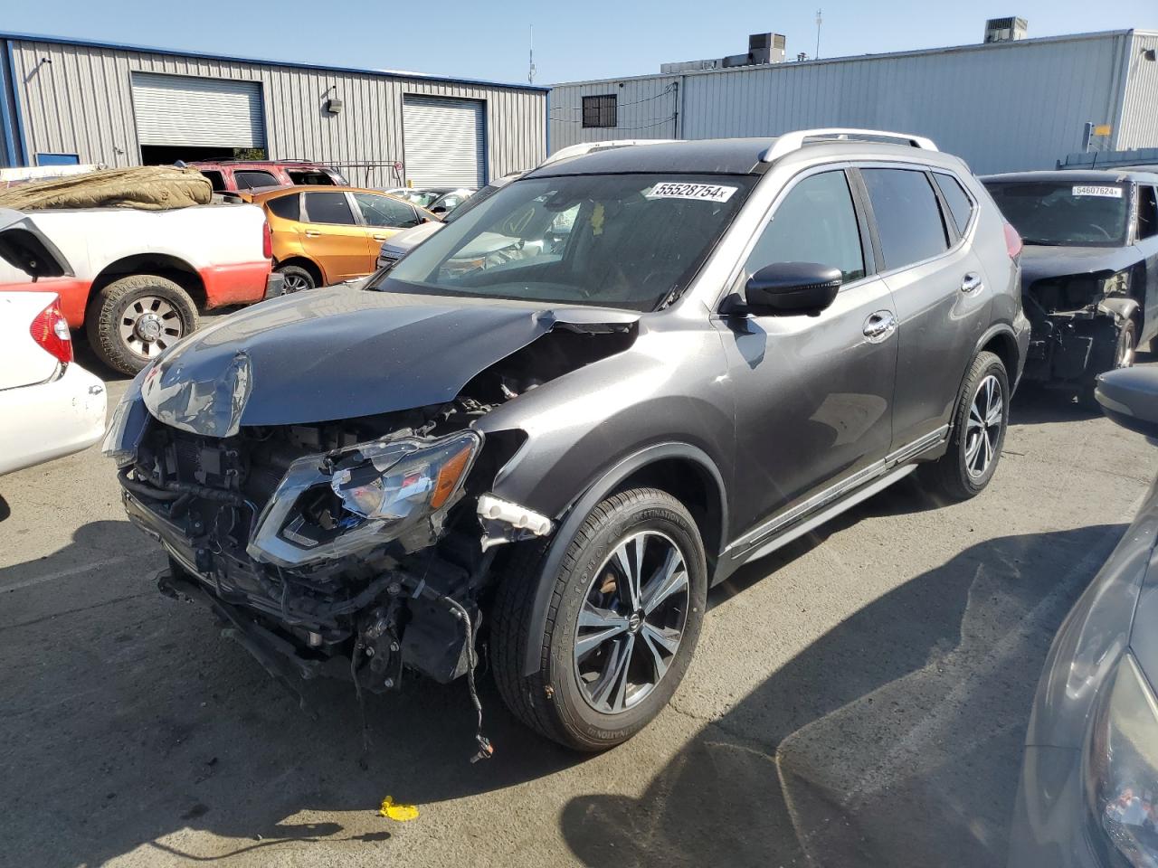 5N1AT2MV6JC799646 2018 Nissan Rogue S