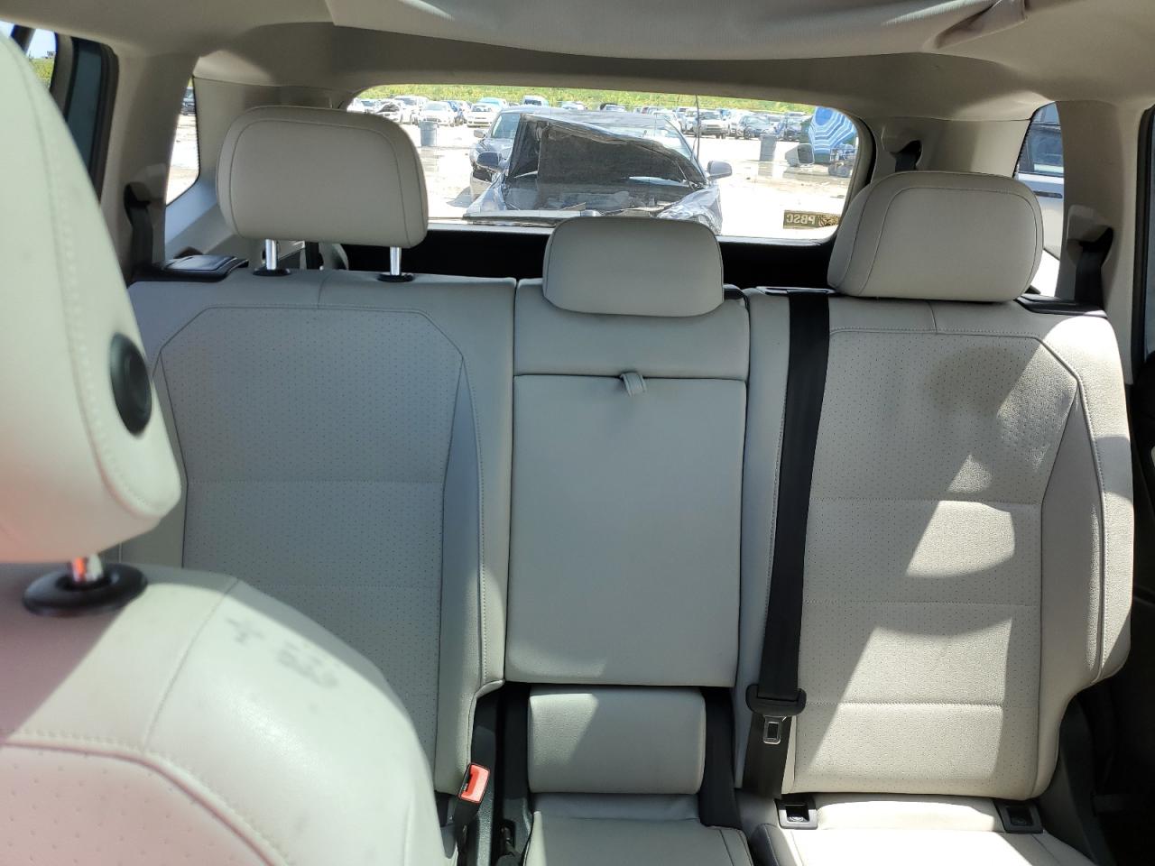 3VV3B7AX8KM137555 2019 Volkswagen Tiguan Se