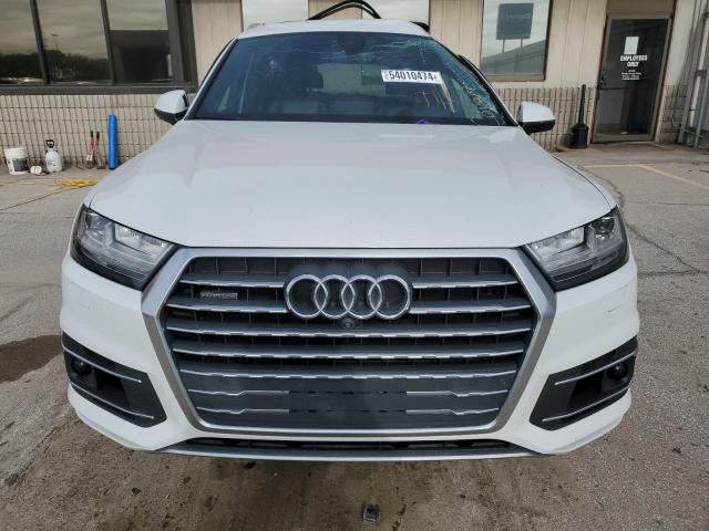 2017 Audi Q7 Prestige VIN: WA1VAAF79HD046079 Lot: 54010474