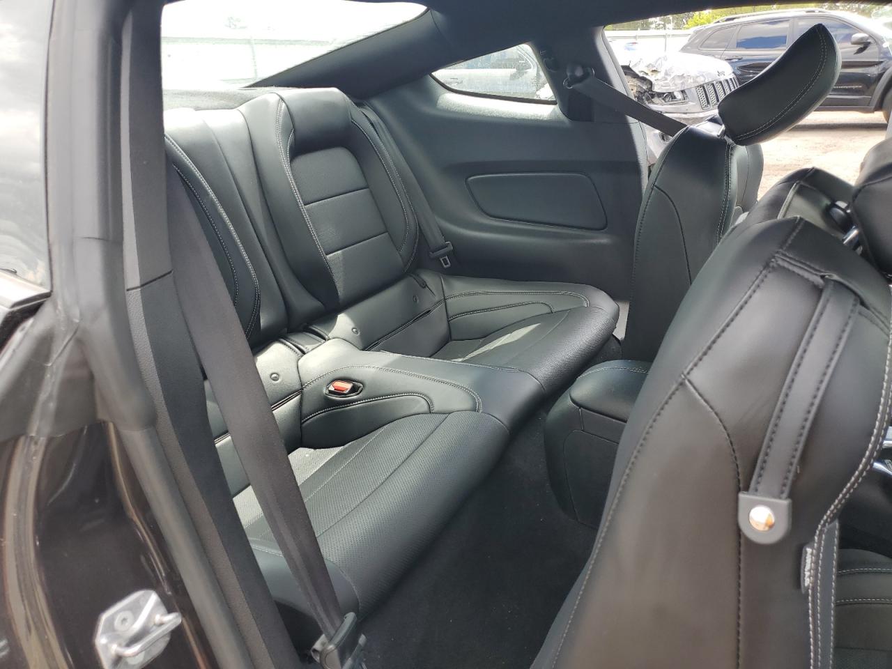 1FA6P8THXN5150137 2022 Ford Mustang