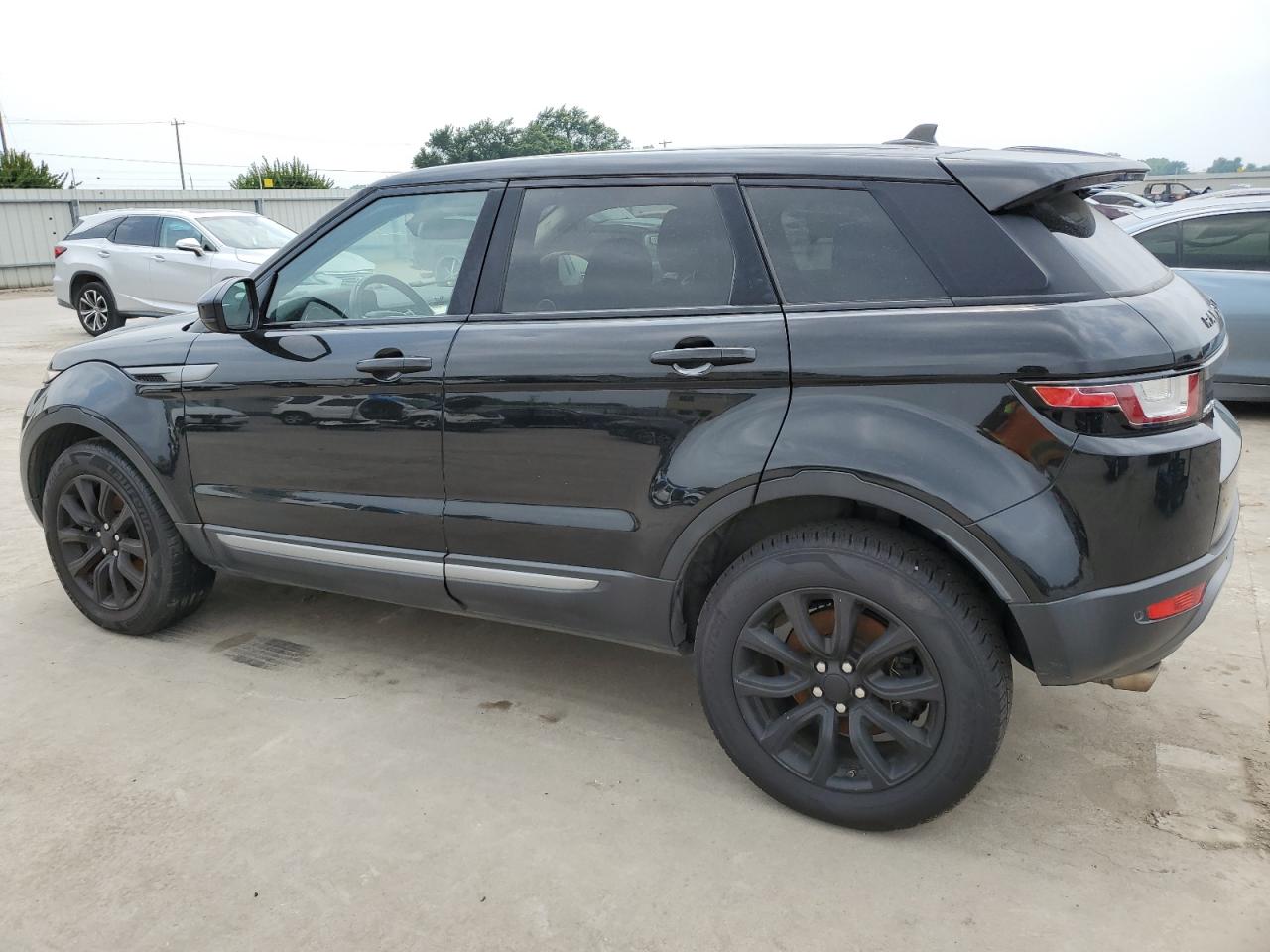 SALVP2BG0GH143977 2016 Land Rover Range Rover Evoque Se