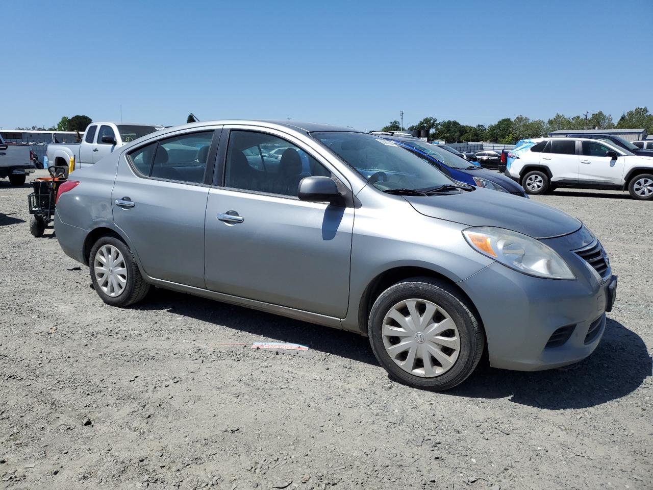 2012 Nissan Versa S vin: 3N1CN7AP7CL904683