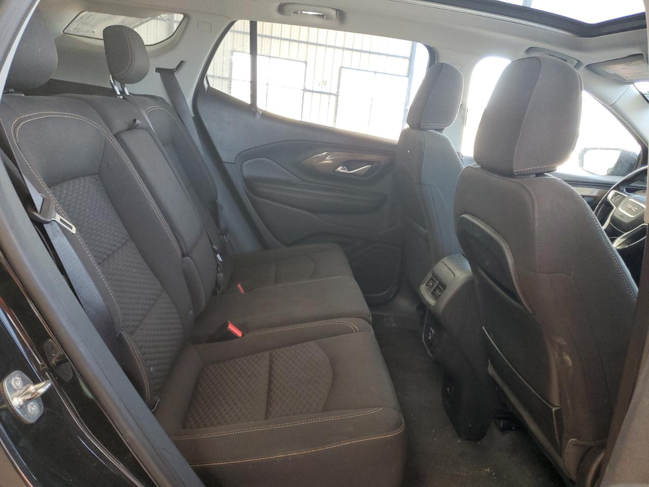 3GKALTEX6JL325392 2018 GMC Terrain Sle