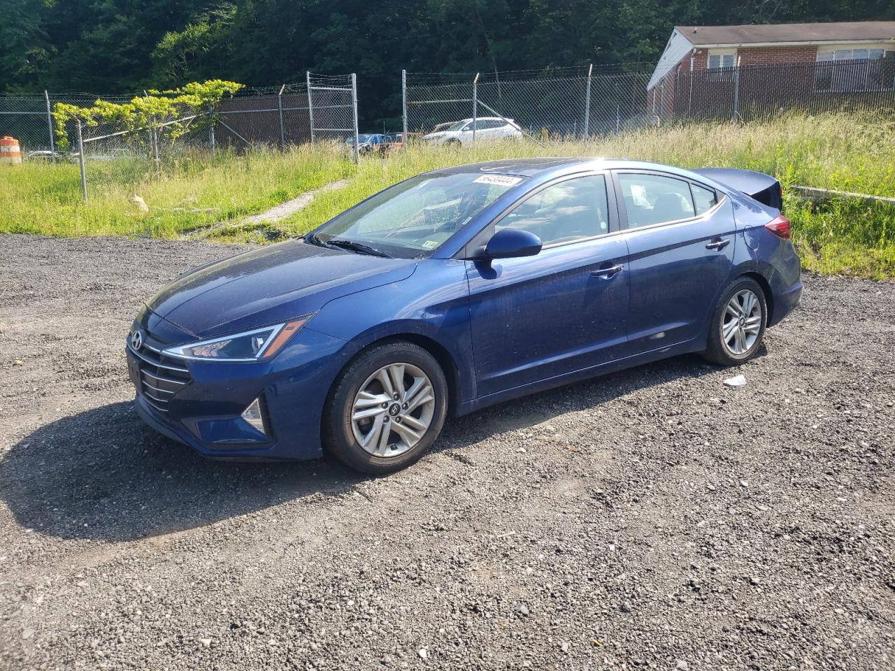 2020 Hyundai Elantra Sel vin: 5NPD84LF1LH546993