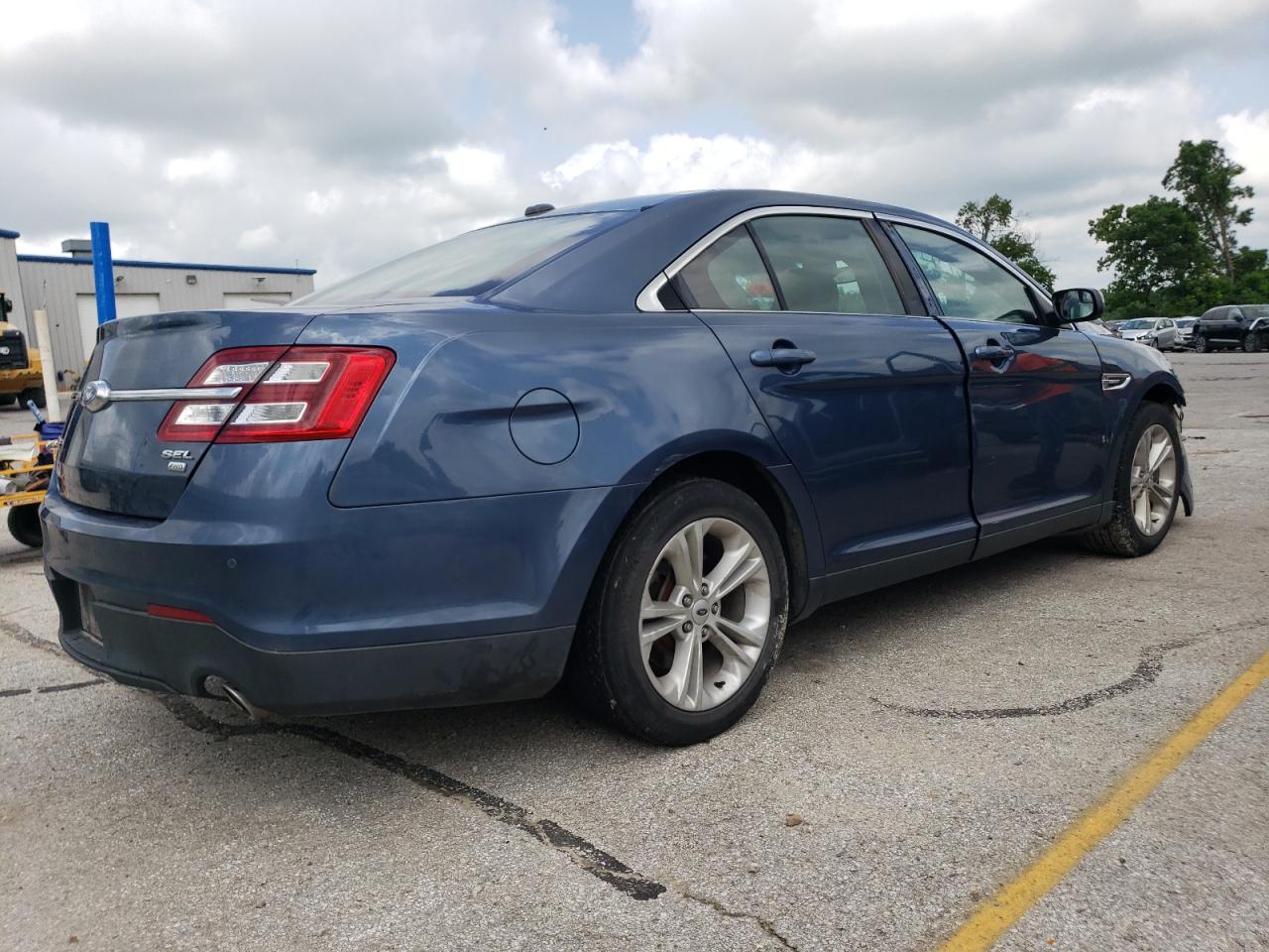 1FAHP2H89JG104151 FORD TAURUS 2018