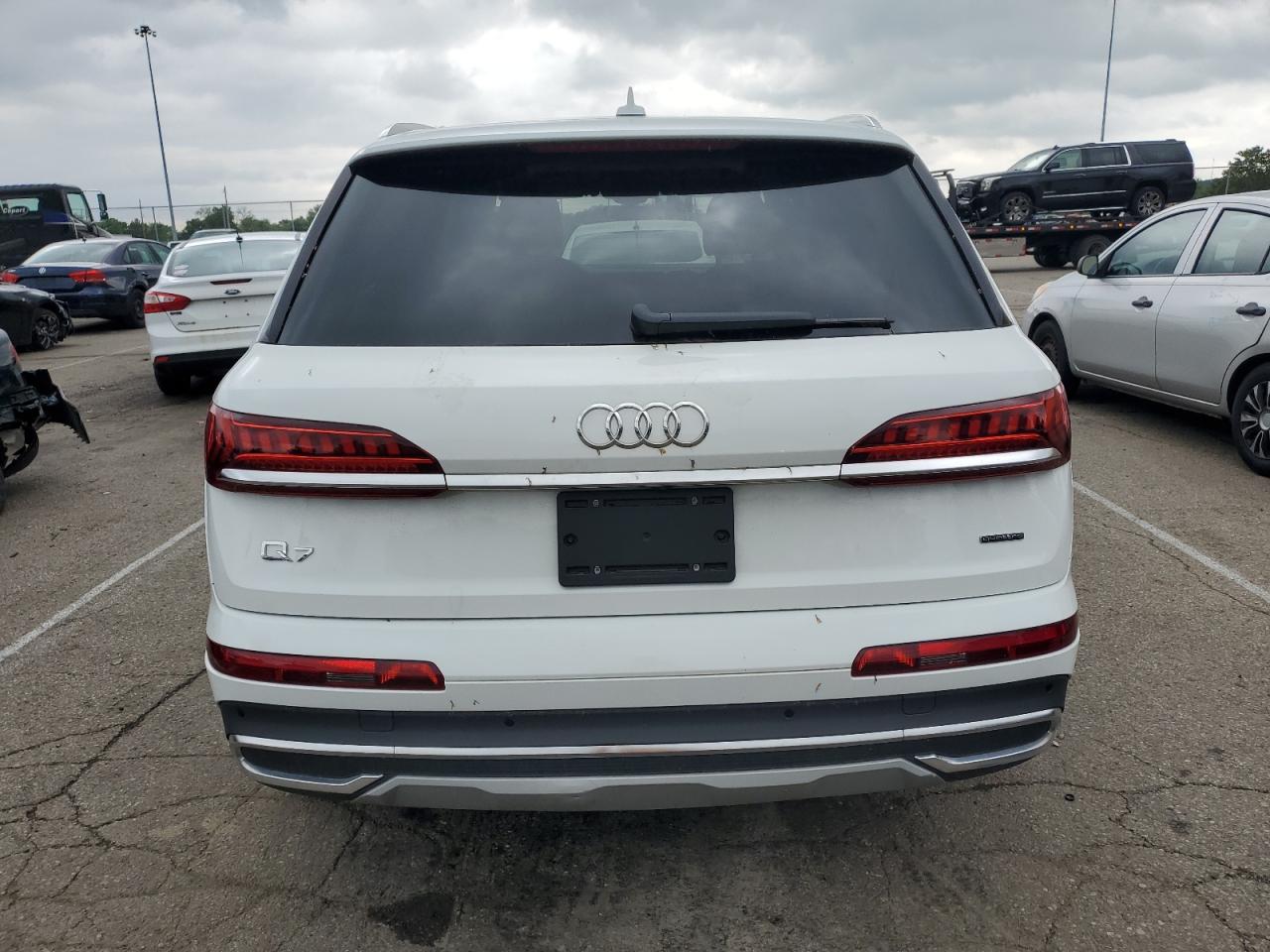 WA1LCBF71RD004319 2024 Audi Q7 Premium Plus