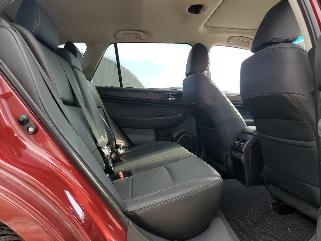 4S4BSBNC6G3305640 2016 Subaru Outback 2.5I Limited