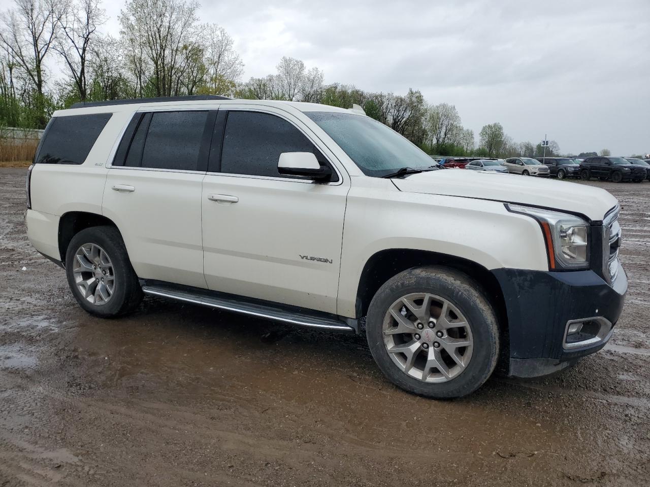 2015 GMC Yukon Slt vin: 1GKS2BKC9FR539294