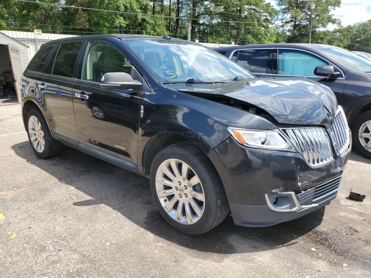 2LMDJ8JK3DBL45377 2013 Lincoln Mkx