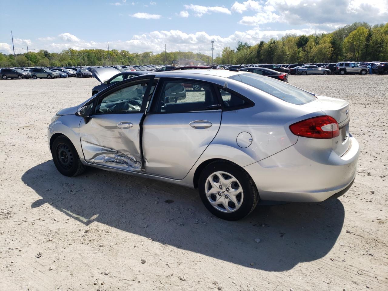 3FADP4BJ3BM231362 2011 Ford Fiesta Se