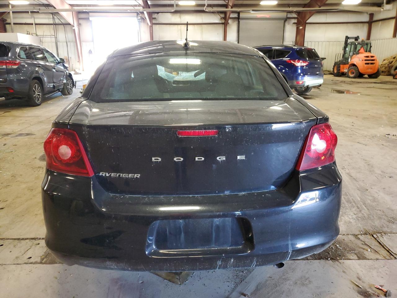 1C3CDZAB8DN536102 2013 Dodge Avenger Se