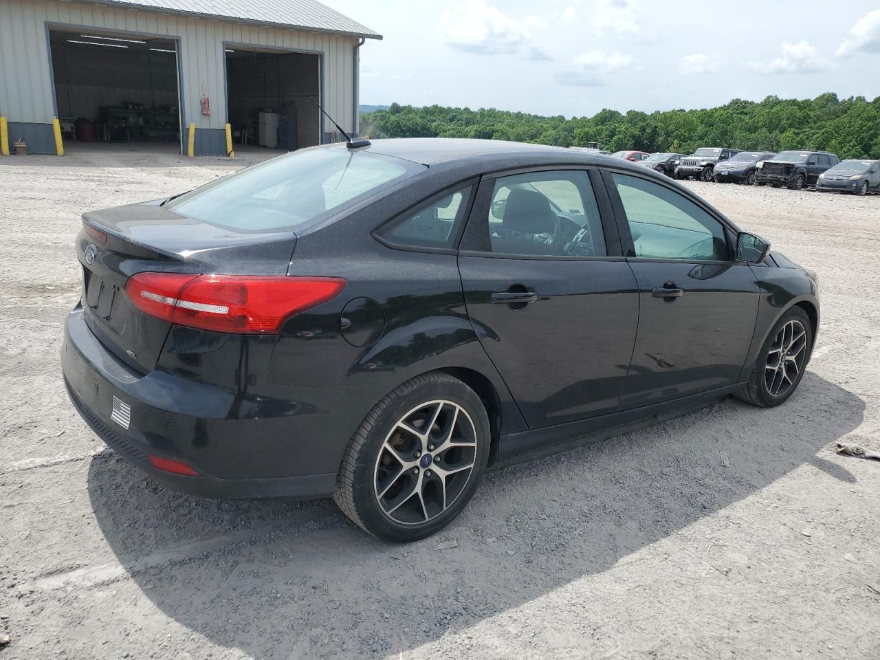 1FADP3H23HL266049 2017 Ford Focus Sel