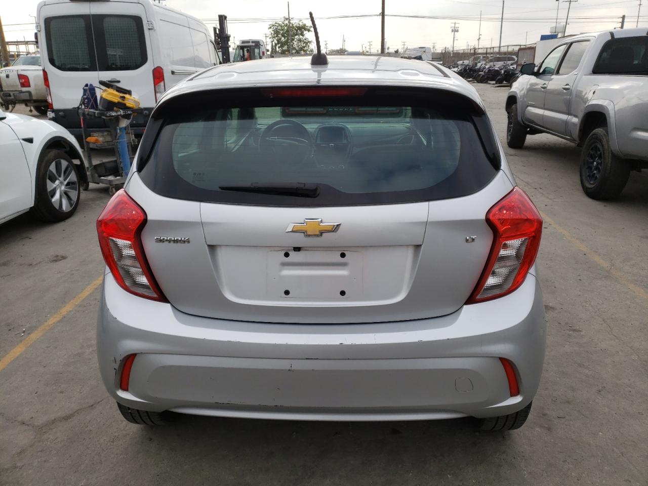 KL8CD6SA3LC428330 2020 Chevrolet Spark 1Lt