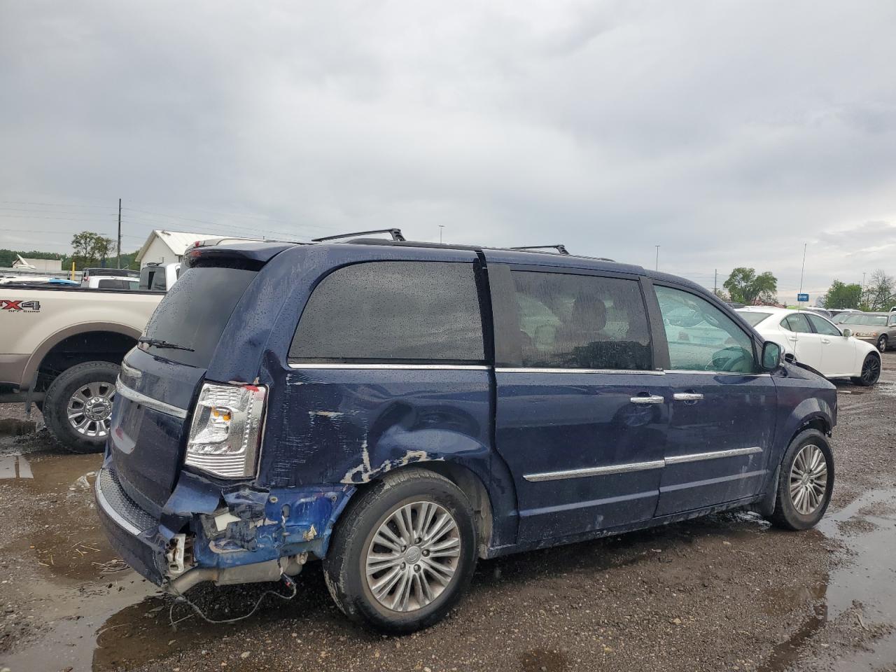 2C4RC1CG0ER310496 2014 Chrysler Town & Country Touring L