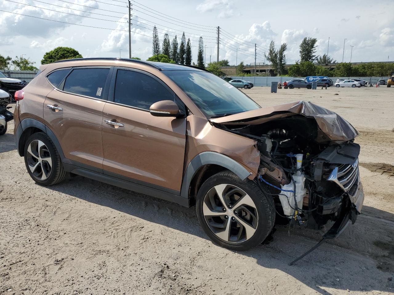 KM8J33A21GU124094 2016 Hyundai Tucson Limited