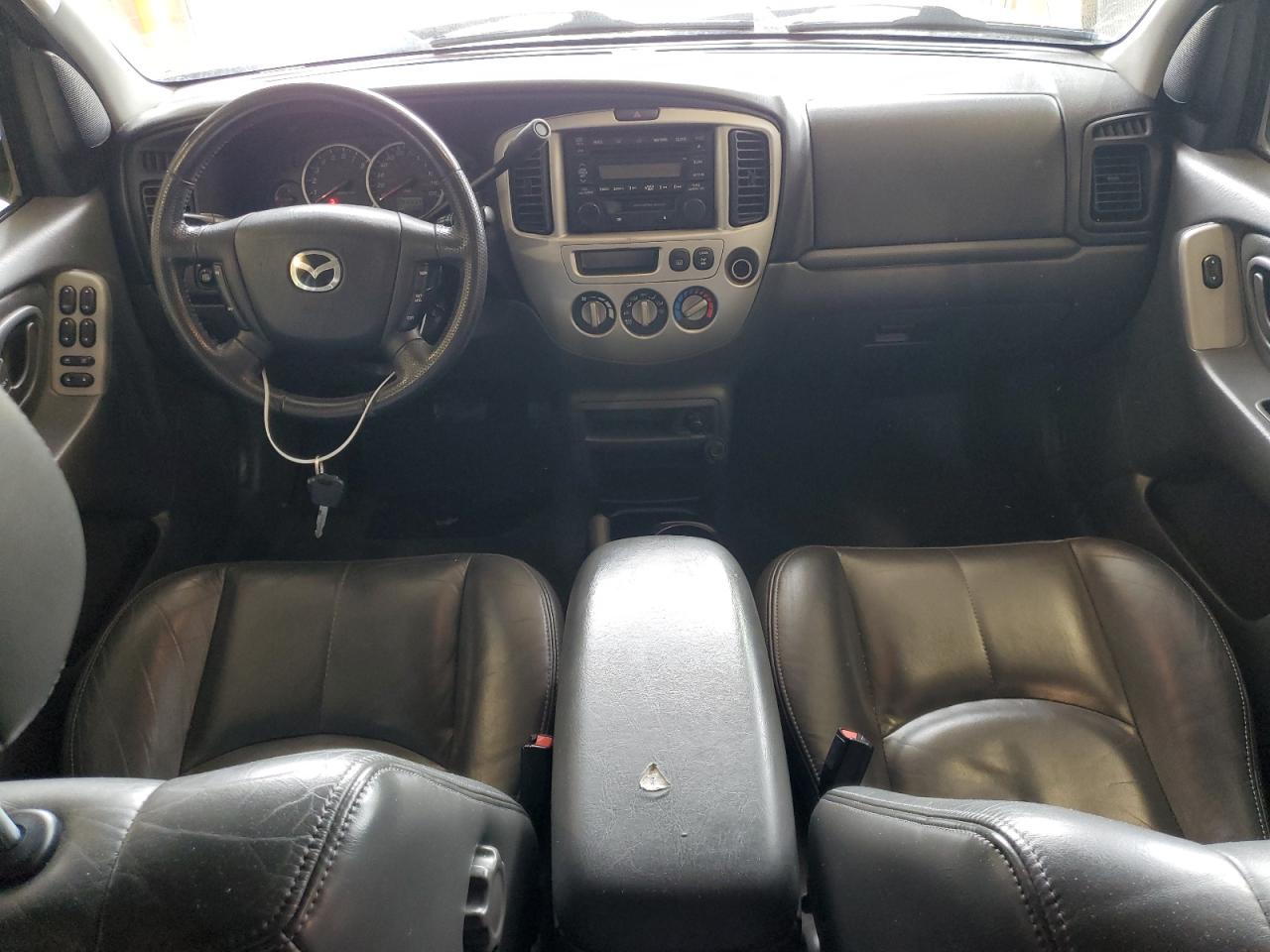 4F2CZ96184KM17108 2004 Mazda Tribute Es