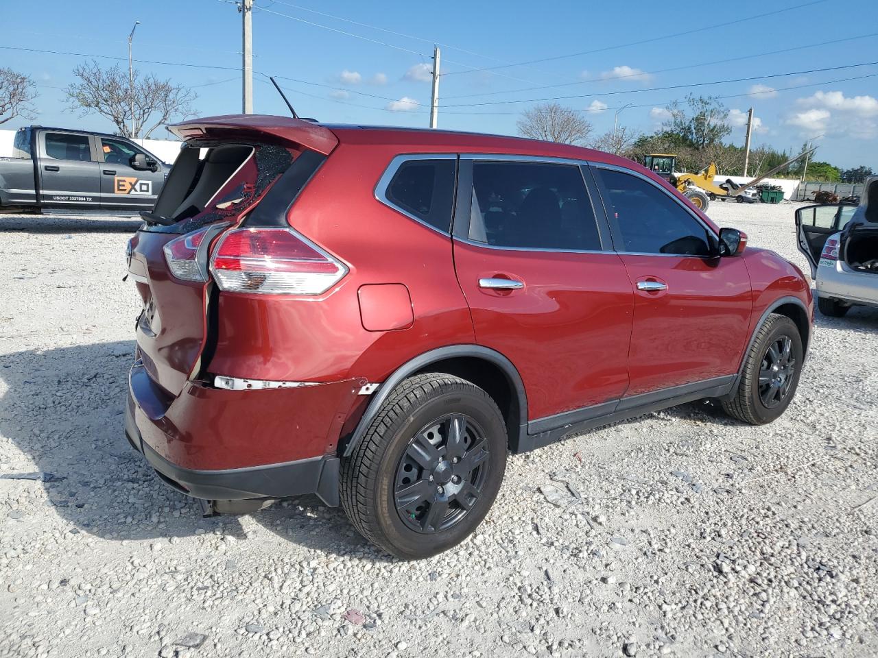 KNMAT2MT6FP589146 2015 Nissan Rogue S