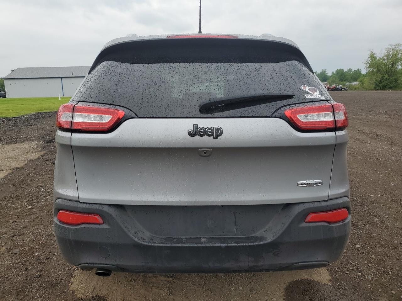 1C4PJLCB5HW602914 2017 Jeep Cherokee Latitude