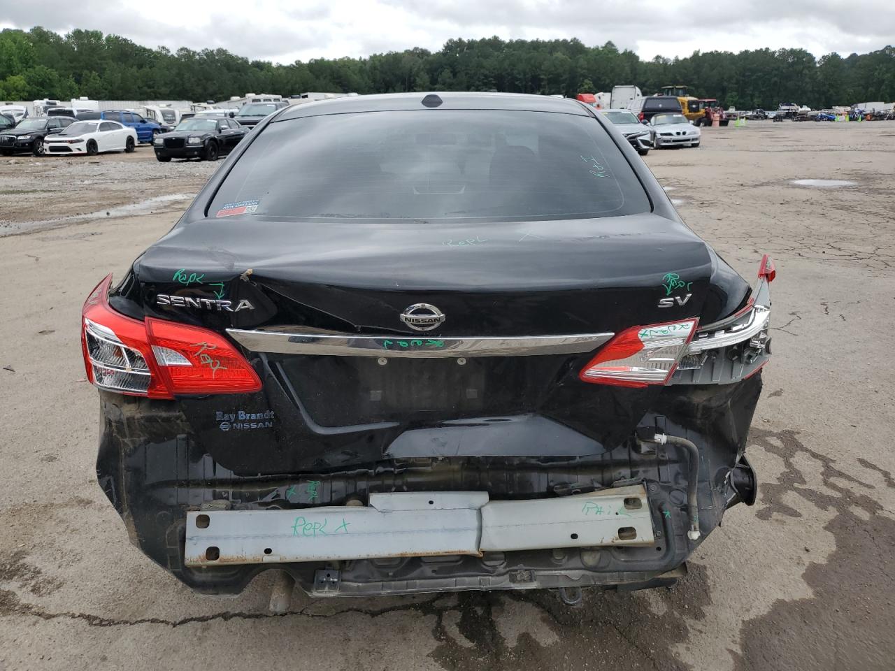 2016 Nissan Sentra S vin: 3N1AB7AP9GL680421