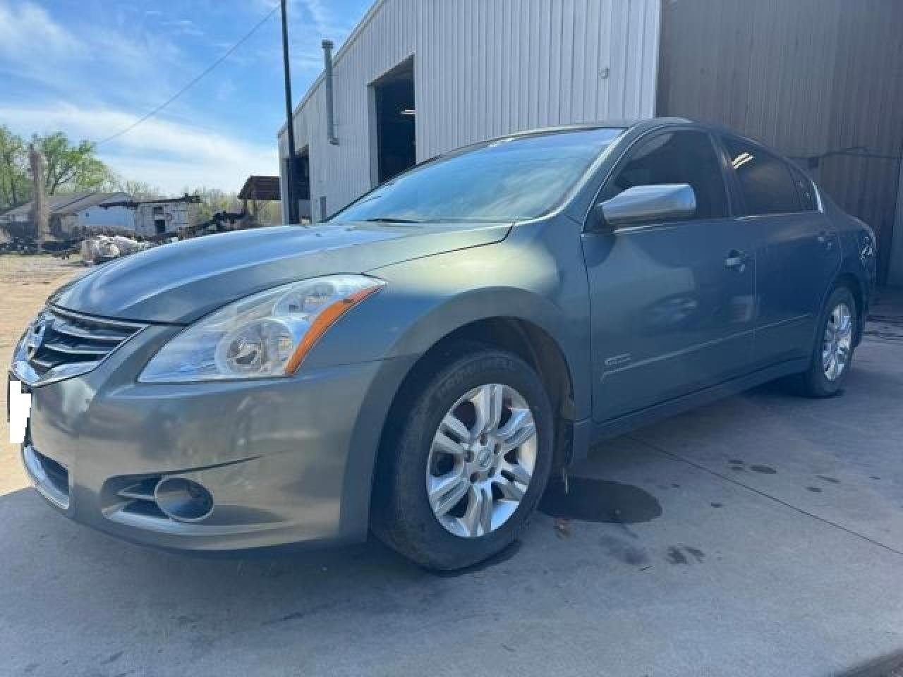 1N4CL2AP6AC118443 2010 Nissan Altima Hybrid