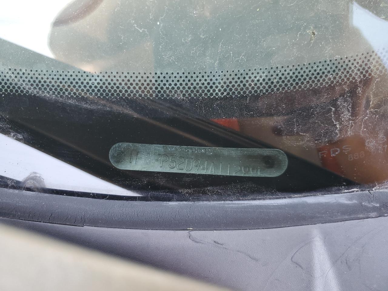 1FAFP52U94A112885 2004 Ford Taurus Lx