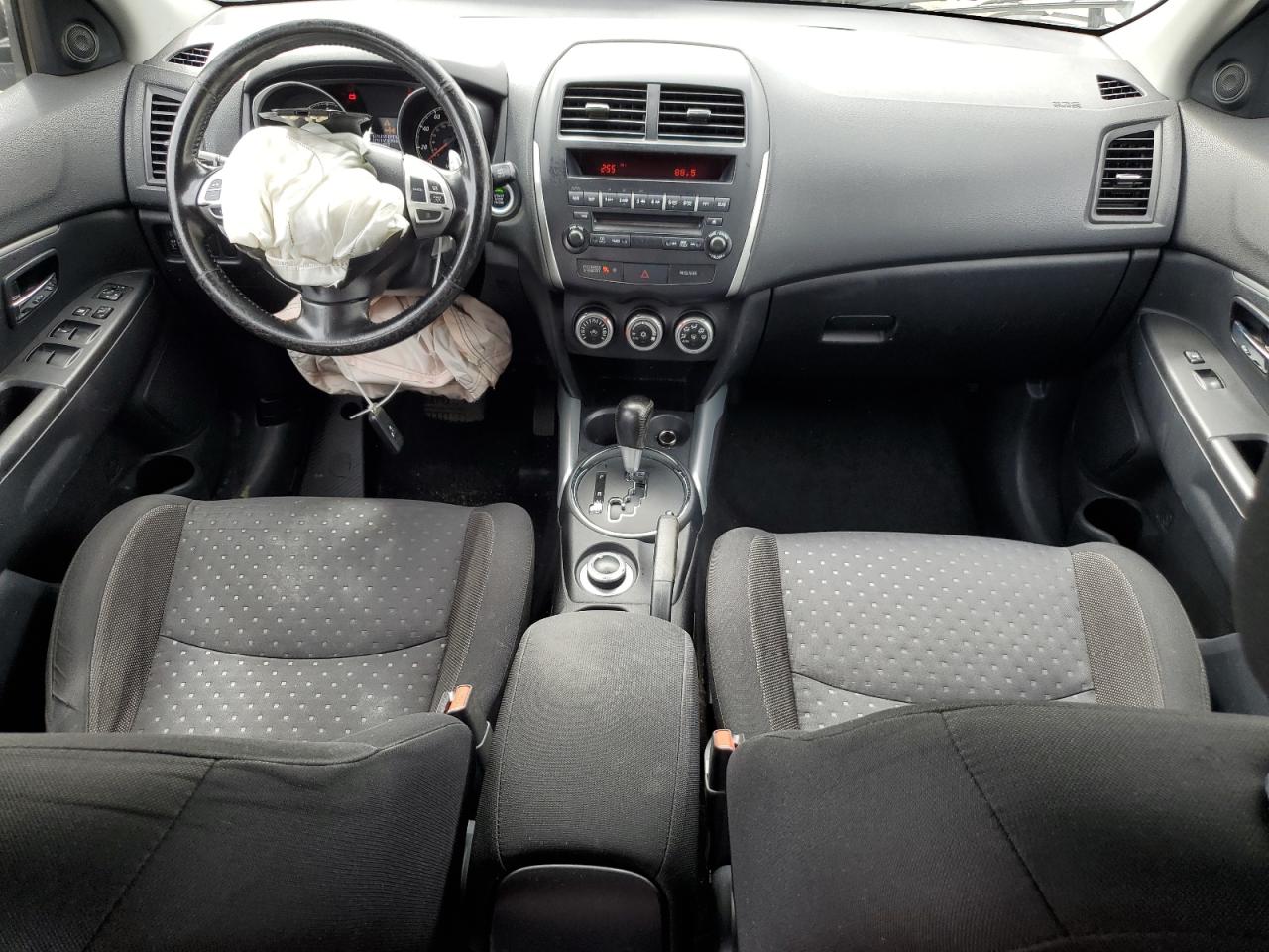 JA4AR4AU2BZ017099 2011 Mitsubishi Outlander Sport Se