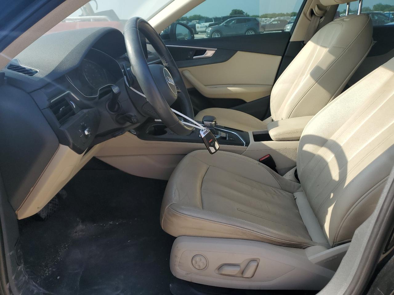 WAUKMAF46JA107379 2018 Audi A4 Premium