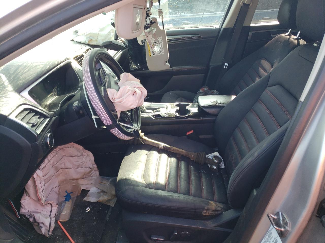 3FA6P0H79ER267996 2014 Ford Fusion Se