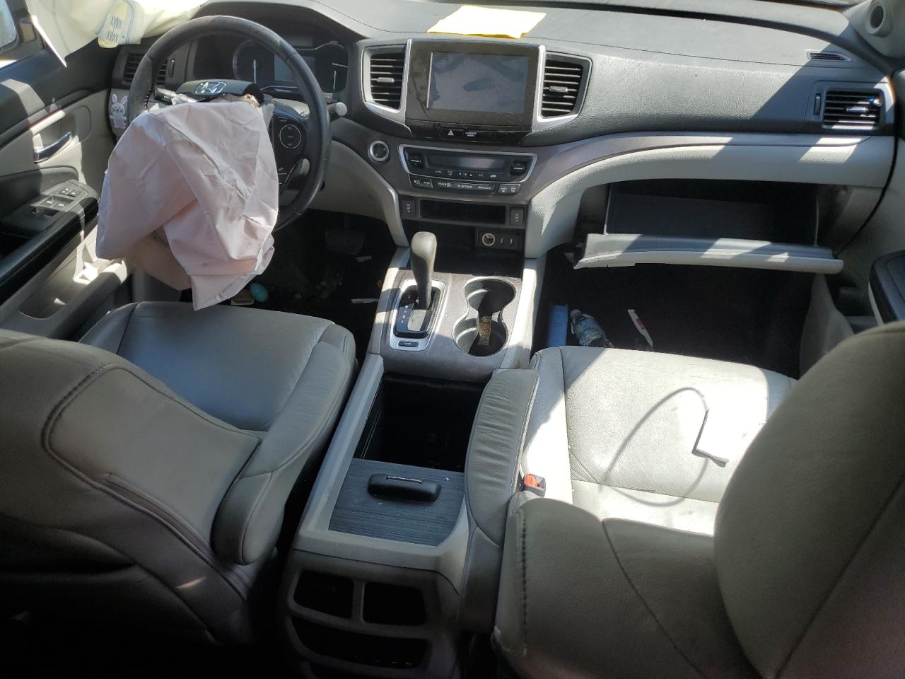 5FNYF5H57GB025410 HONDA PILOT 2016