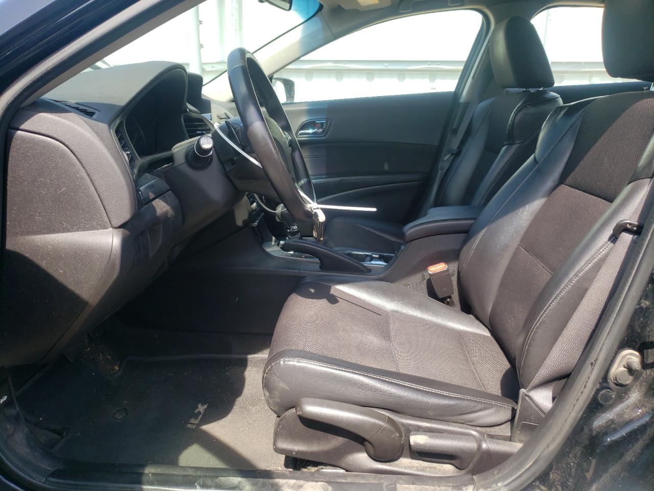 19VDE1F3XDE018358 2013 Acura Ilx 20