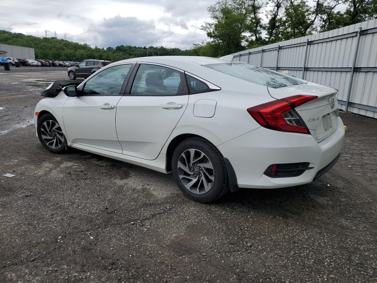 2HGFC2F75JH543876 2018 Honda Civic Ex