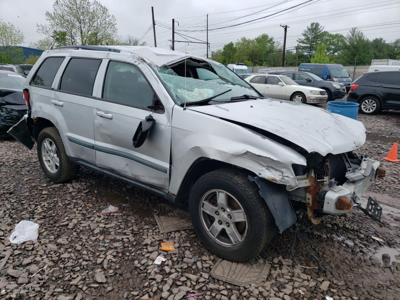 1J8GR48K87C682175 2007 Jeep Grand Cherokee Laredo