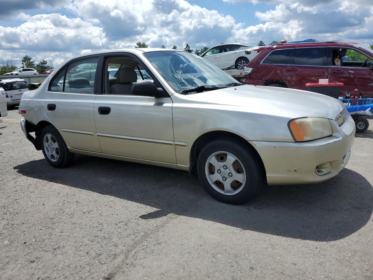 KMHCG45C82U401290 2002 Hyundai Accent Gl