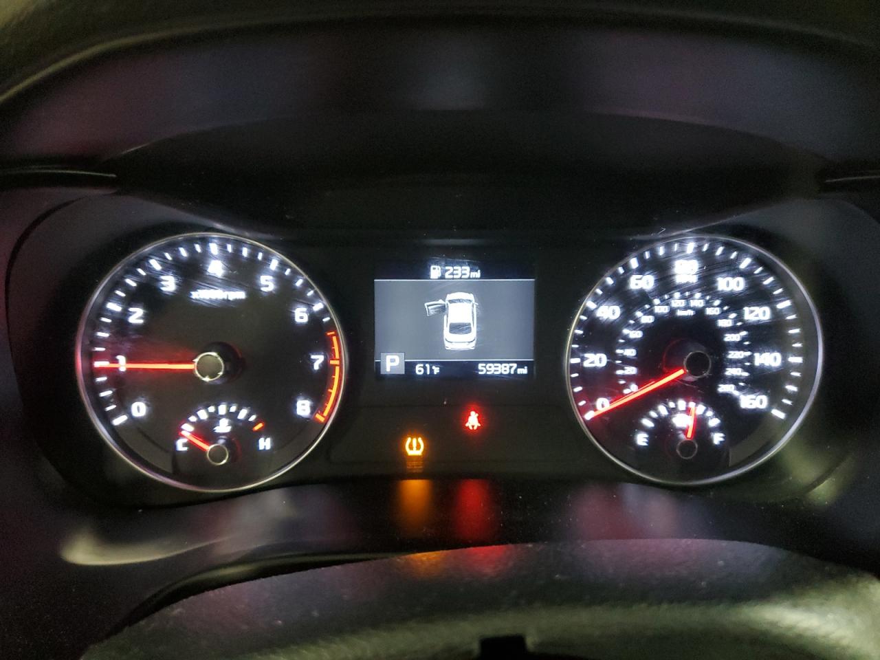 3KPF24AD8KE008824 2019 Kia Forte Fe