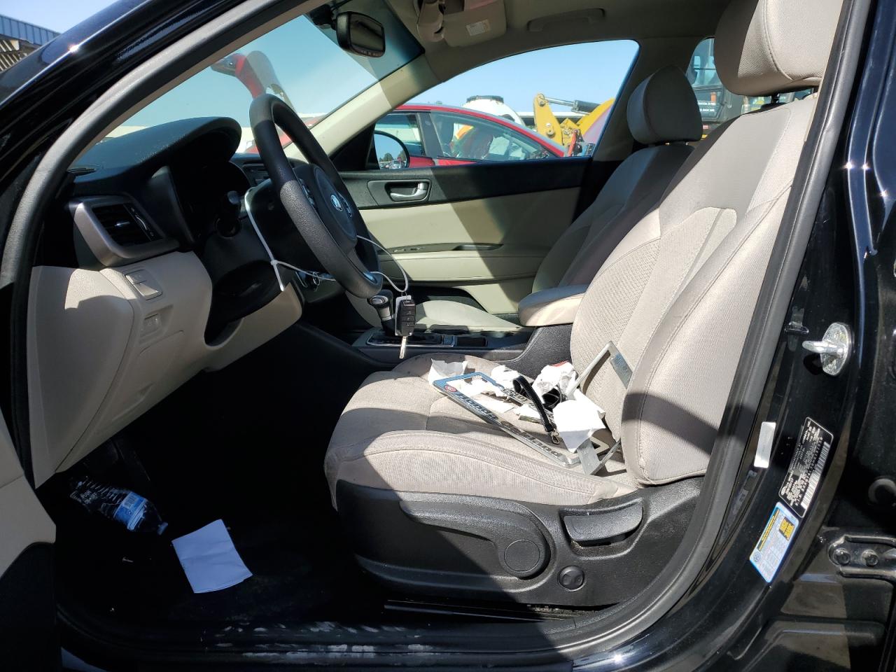 5XXGT4L39HG151559 2017 Kia Optima Lx