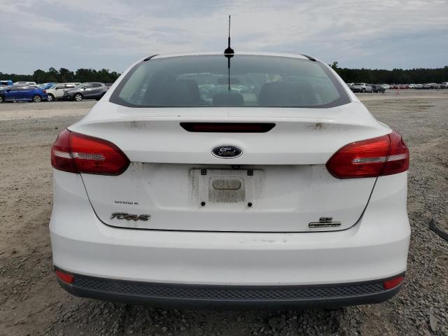 2015 Ford Focus Se VIN: 1FADP3F2XFL365368 Lot: 55567494