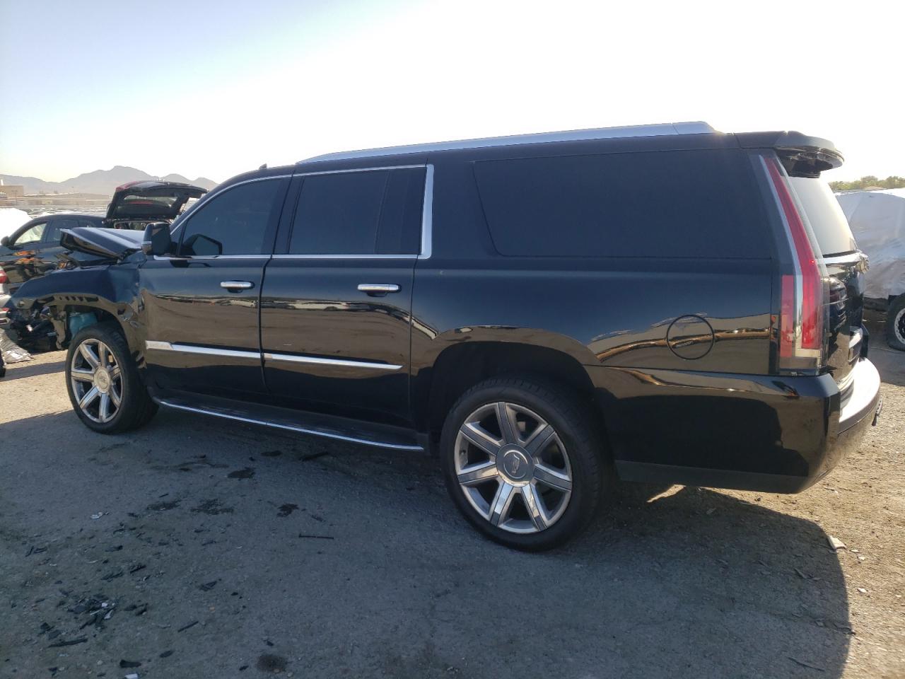 2020 Cadillac Escalade Esv Luxury vin: 1GYS4HKJ8LR223026