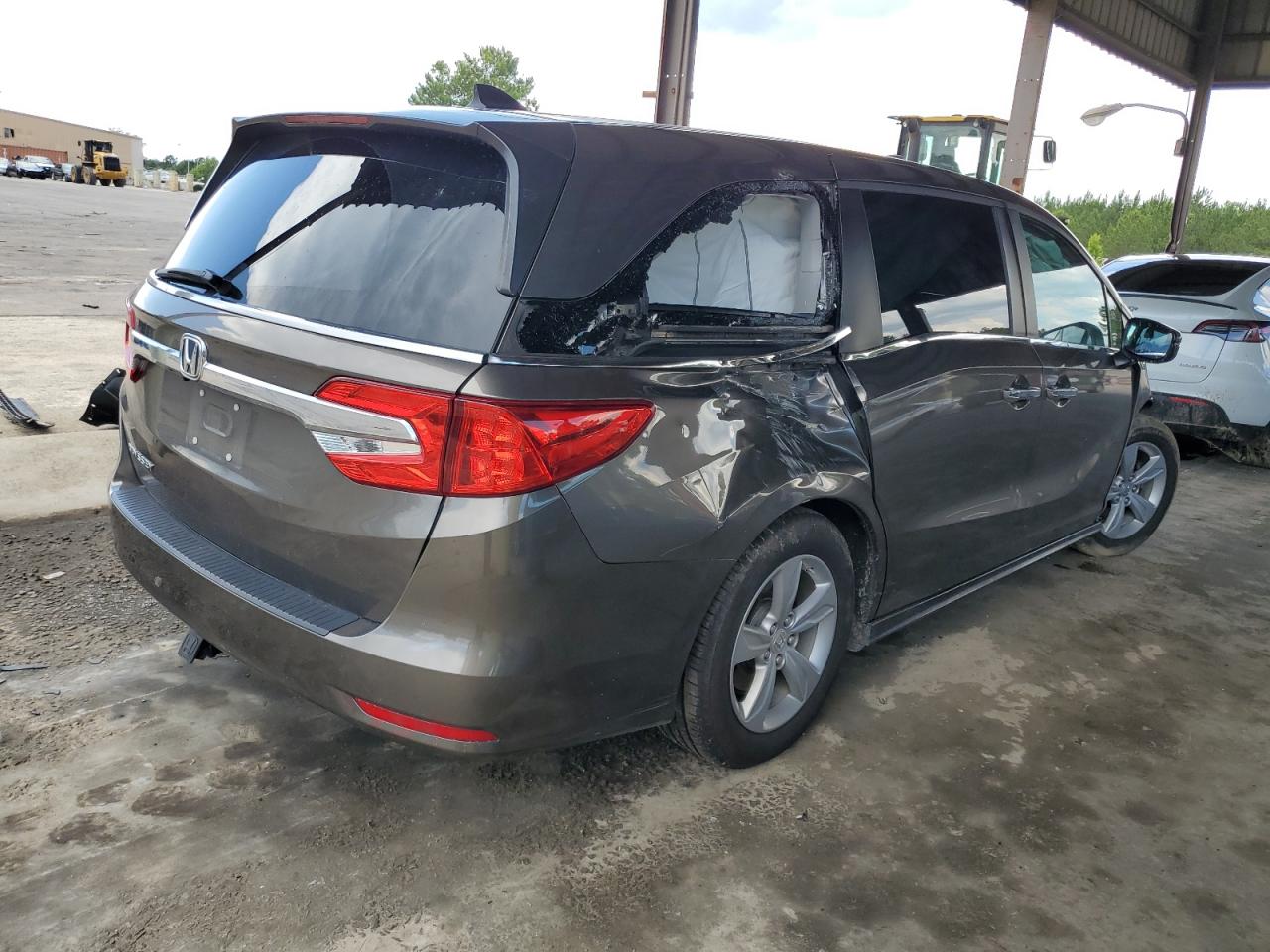 5FNRL6H79JB110437 2018 Honda Odyssey Exl