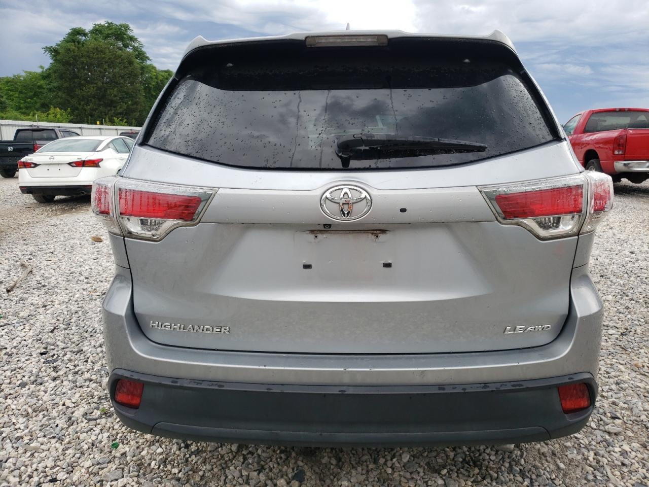 5TDBKRFH3ES047757 2014 Toyota Highlander Le