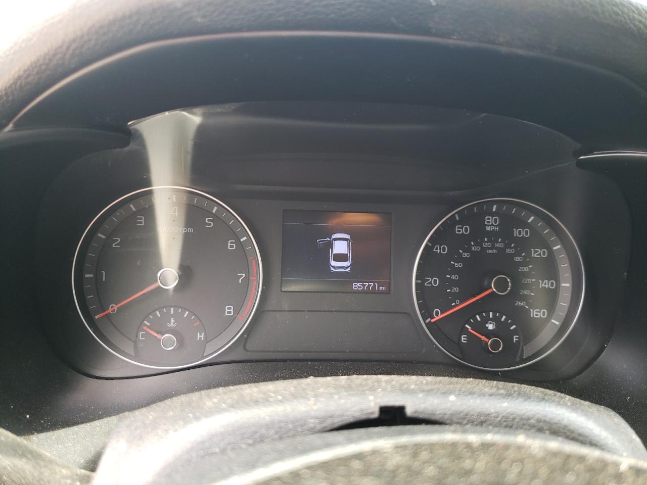 3KPF24AD4KE040153 2019 Kia Forte Fe