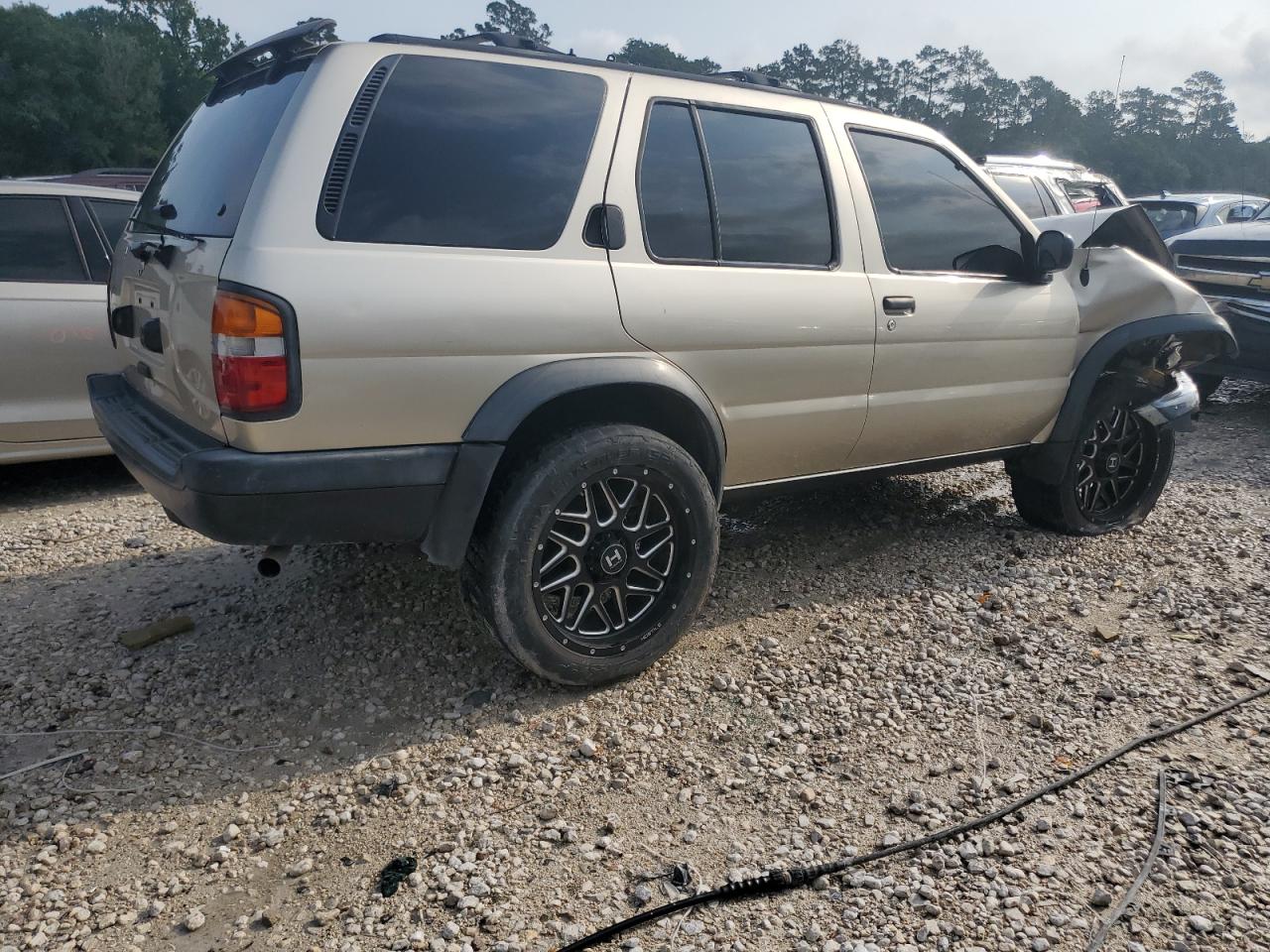 JN8AR05Y8TW004523 1996 Nissan Pathfinder Le