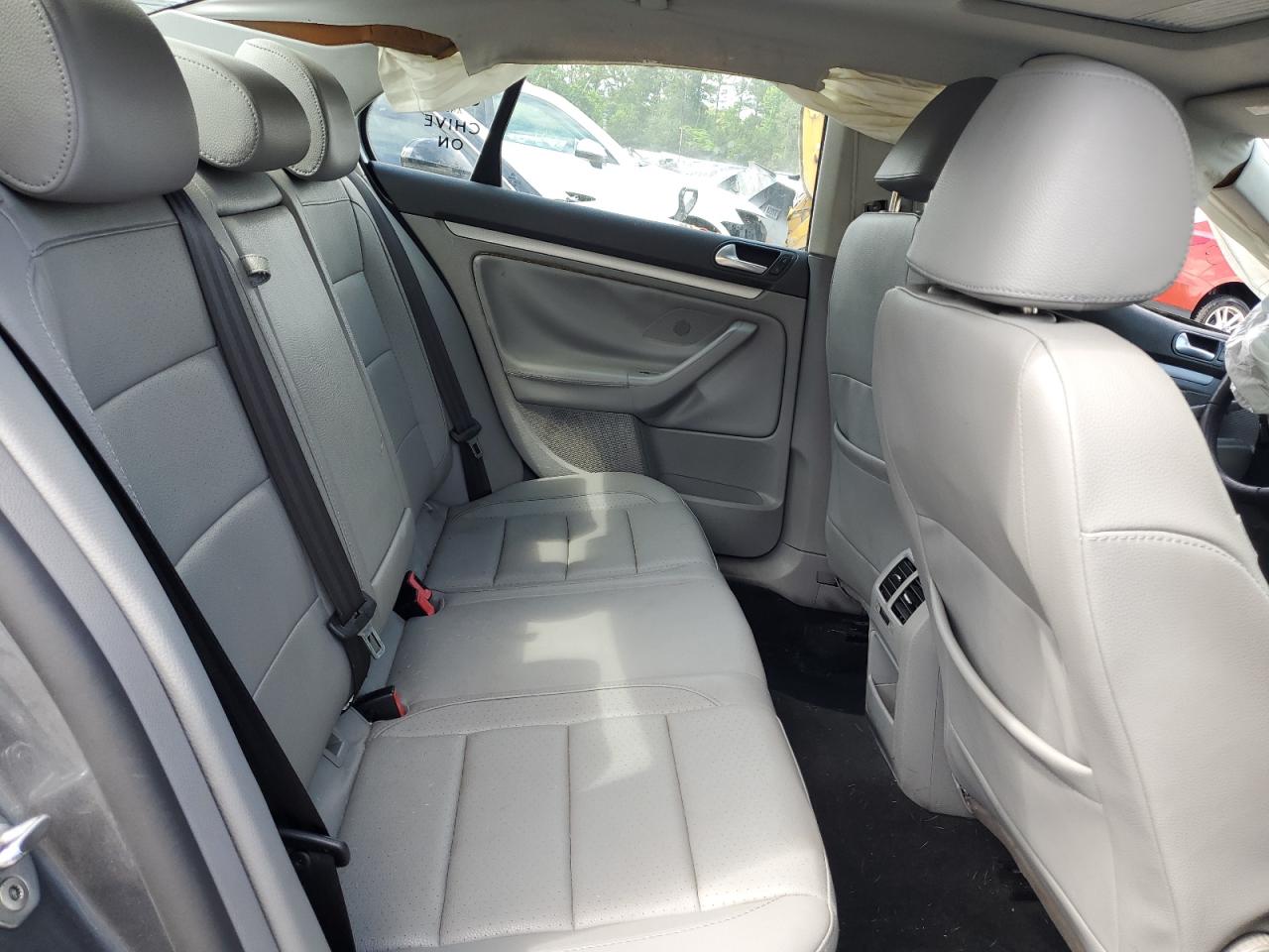 3VWRM71K28M083134 2008 Volkswagen Jetta Se