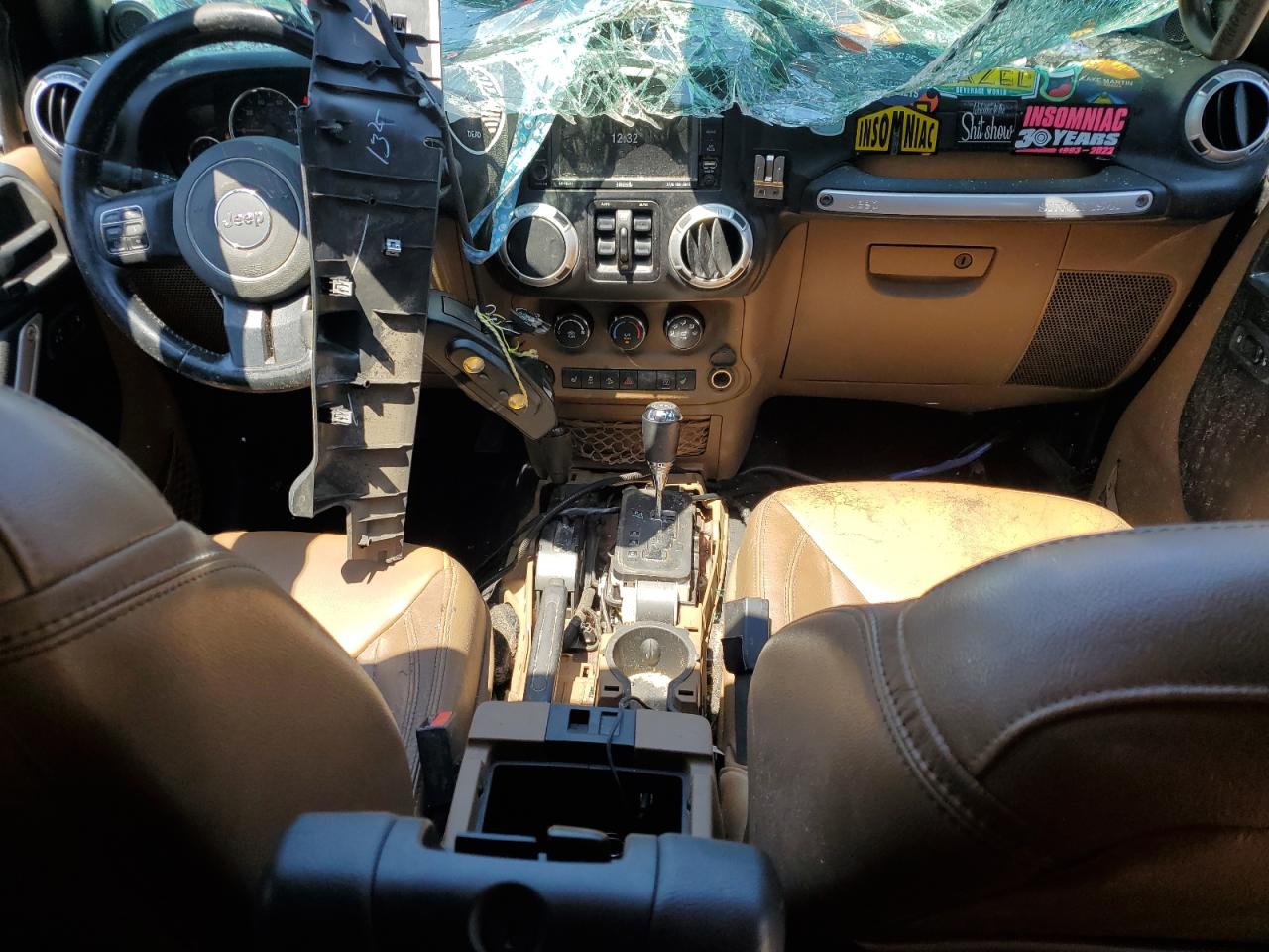 1C4BJWEG3EL116863 2014 Jeep Wrangler Unlimited Sahara