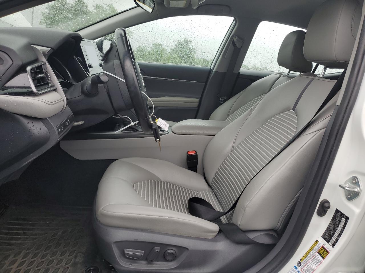 4T1G11BK1MU037696 2021 Toyota Camry Se