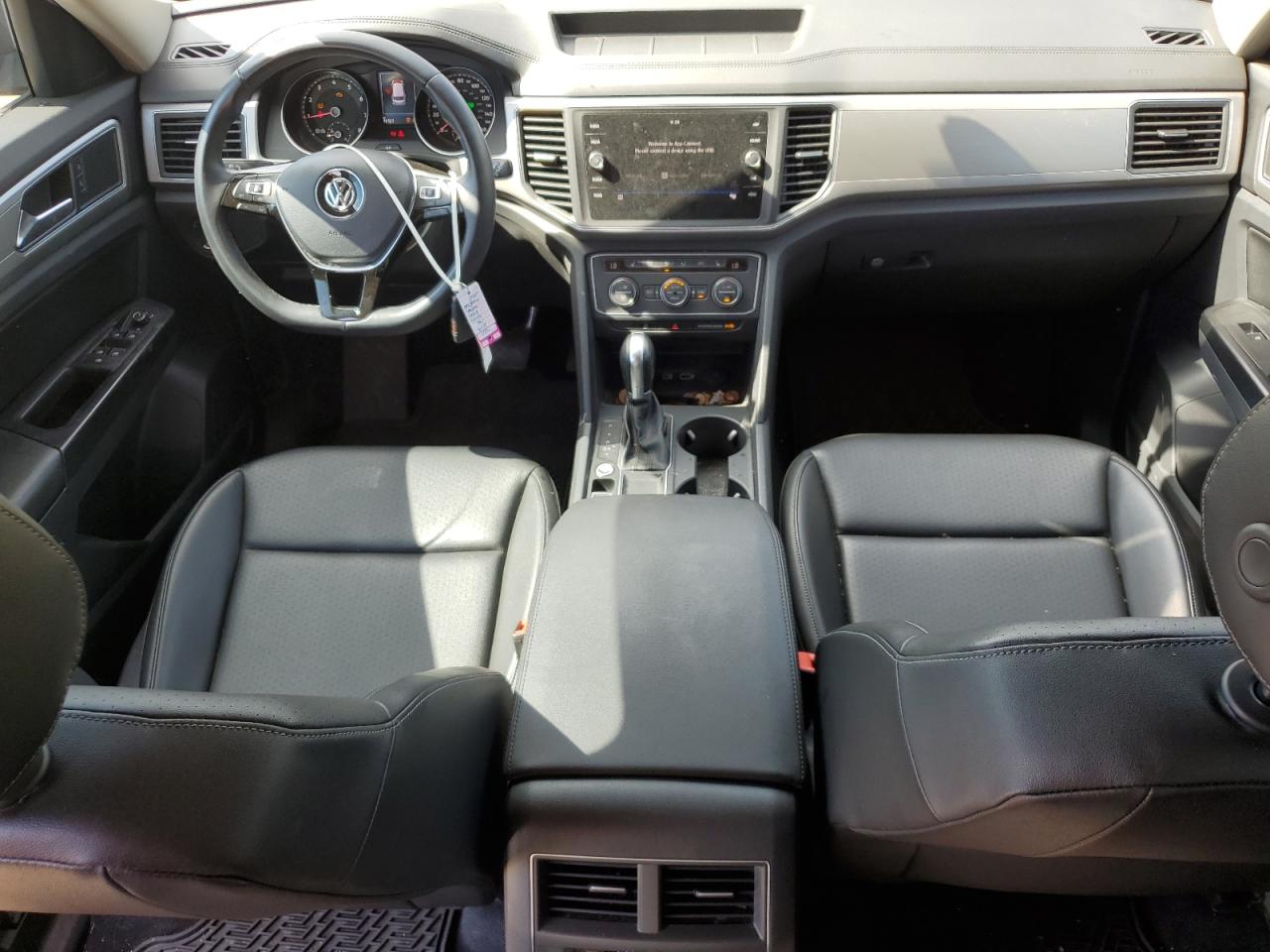 1V2DR2CA6KC608760 2019 Volkswagen Atlas Se